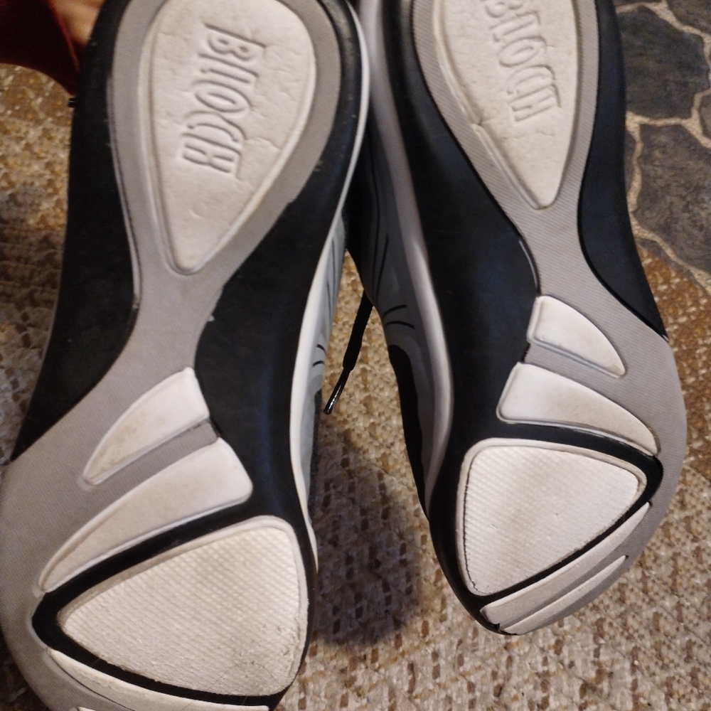 BLOCH Element Dance Sneaker - Picture 6 of 7